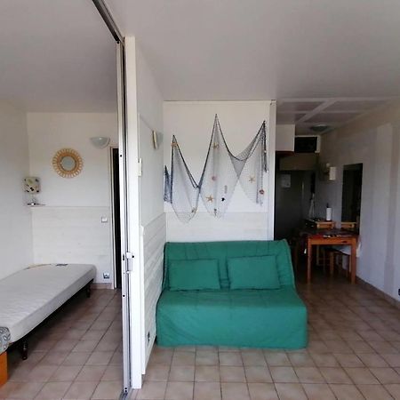 40M With Terrace In A Residence With Pool 勒格罗-迪鲁瓦 外观 照片